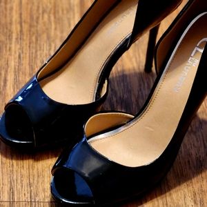 Black heels by CL by Laundry